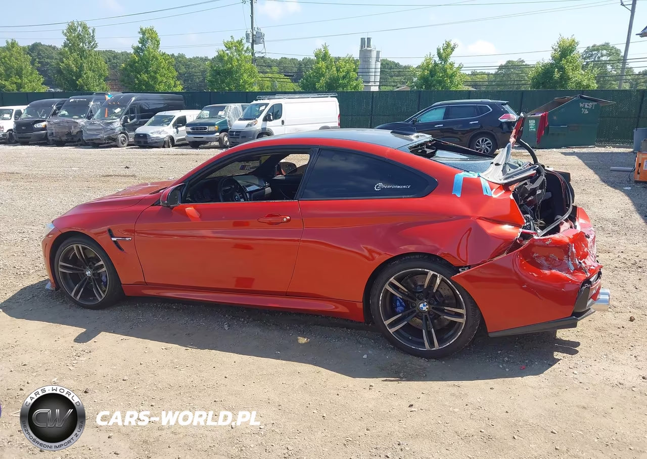 2016 BMW M4 VIN:WBS3R9C54GK335834 - 14