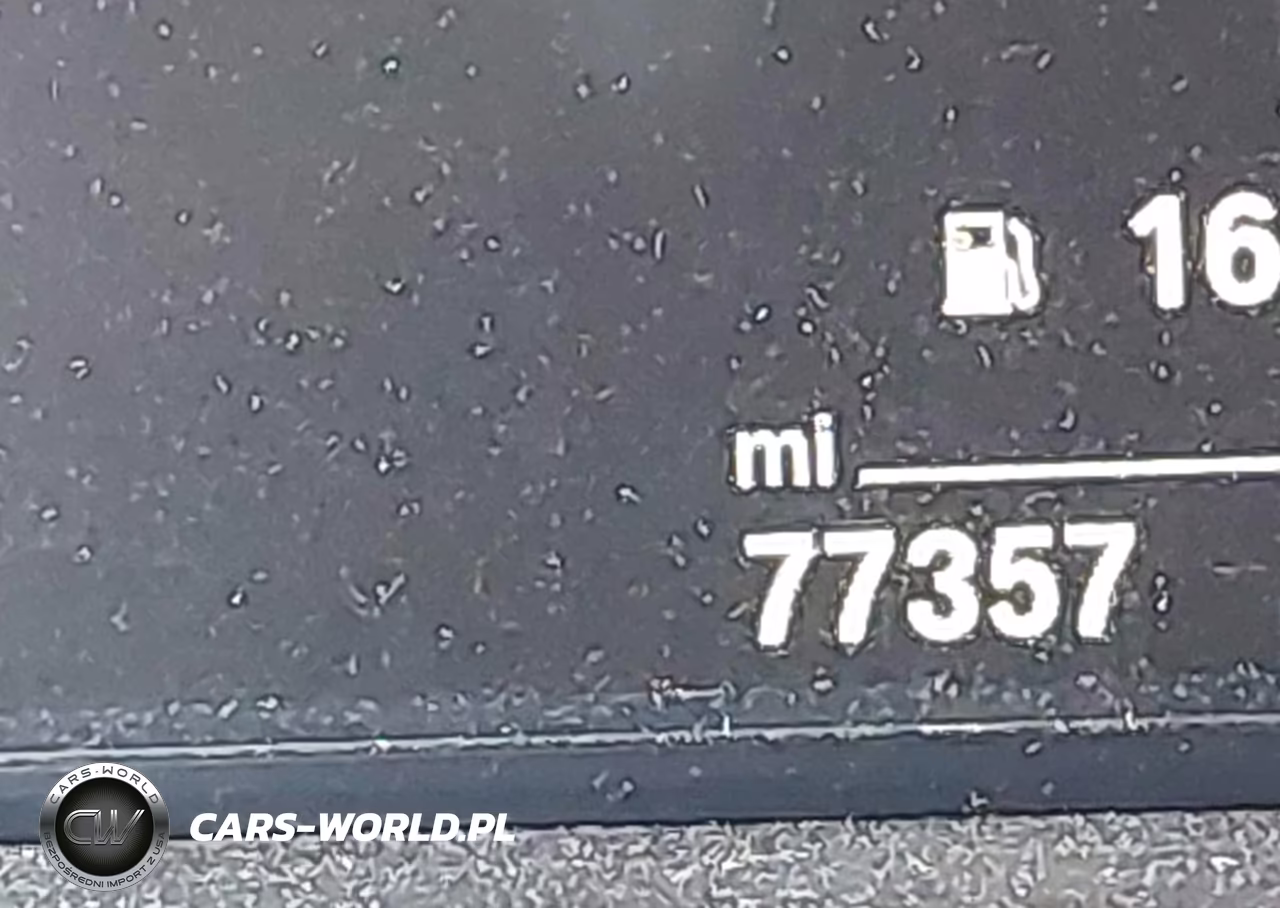 2016 BMW M4 VIN:WBS3R9C54GK335834 - 15