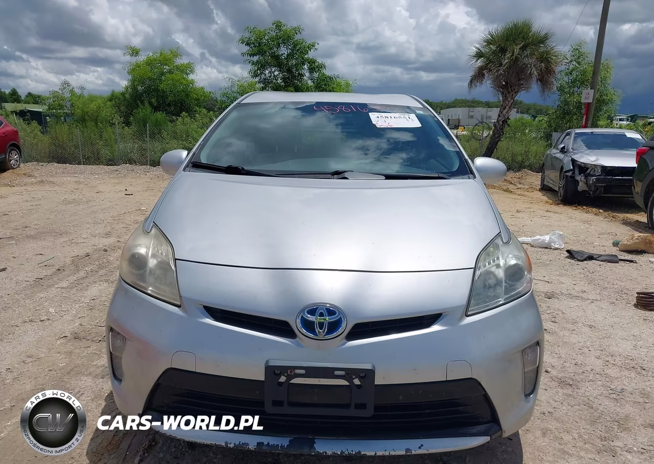 2014 Toyota Prius Three VIN:JTDKN3DU9E0361968 - 6