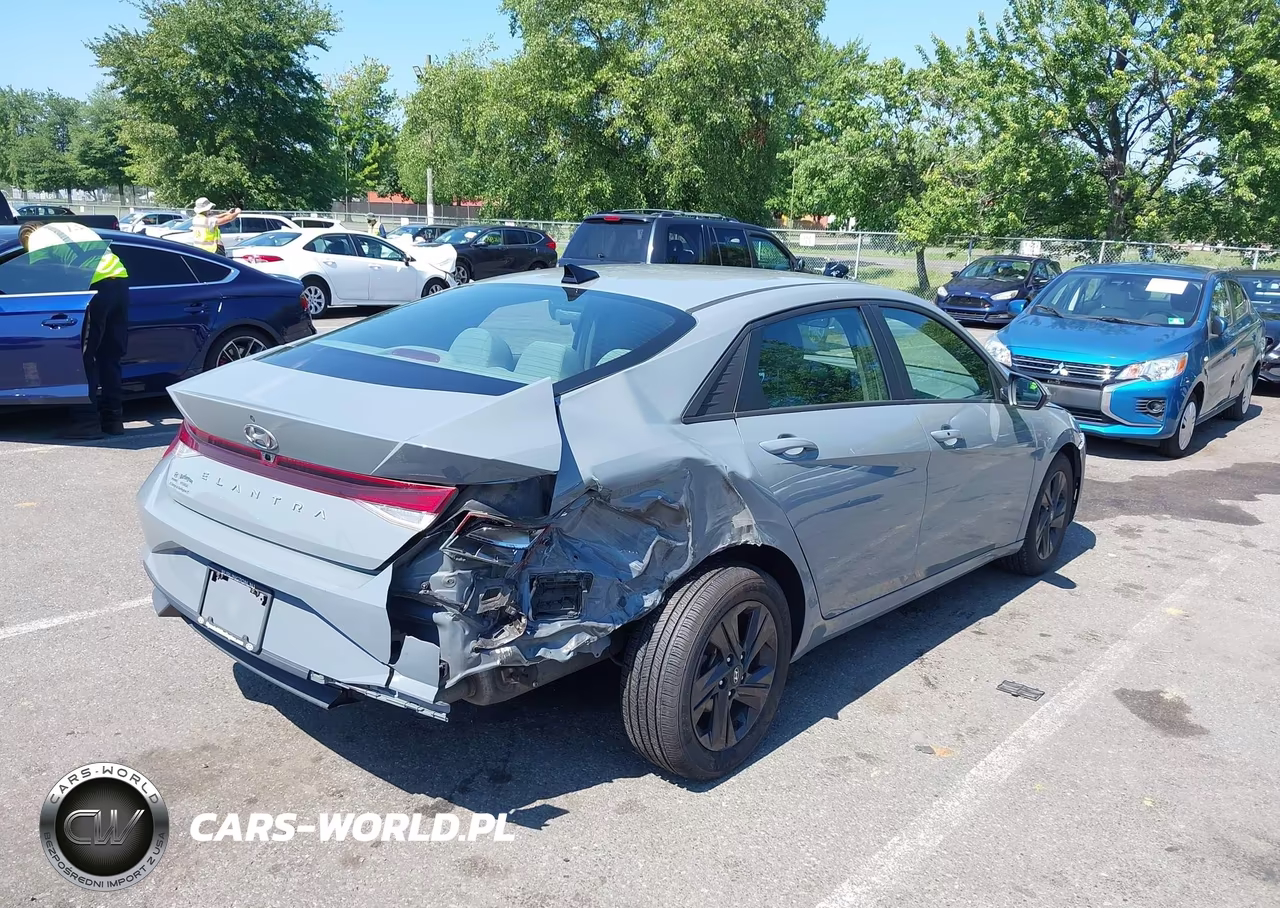 2021 Hyundai Elantra Sel VIN:KMHLS4AGXMU211677 - 4