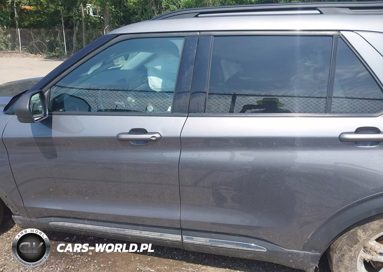 2022 Ford Explorer Xlt VIN:1FMSK8DH7NGA81168 - 14