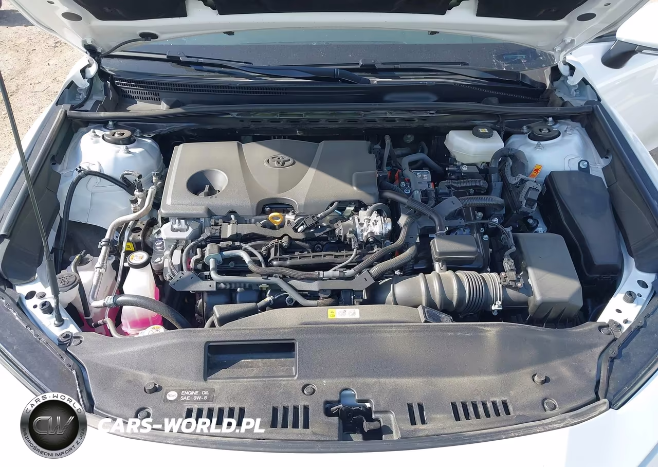 2026 Toyota Camry Le VIN:4T1DAACK5TU256886 - 10