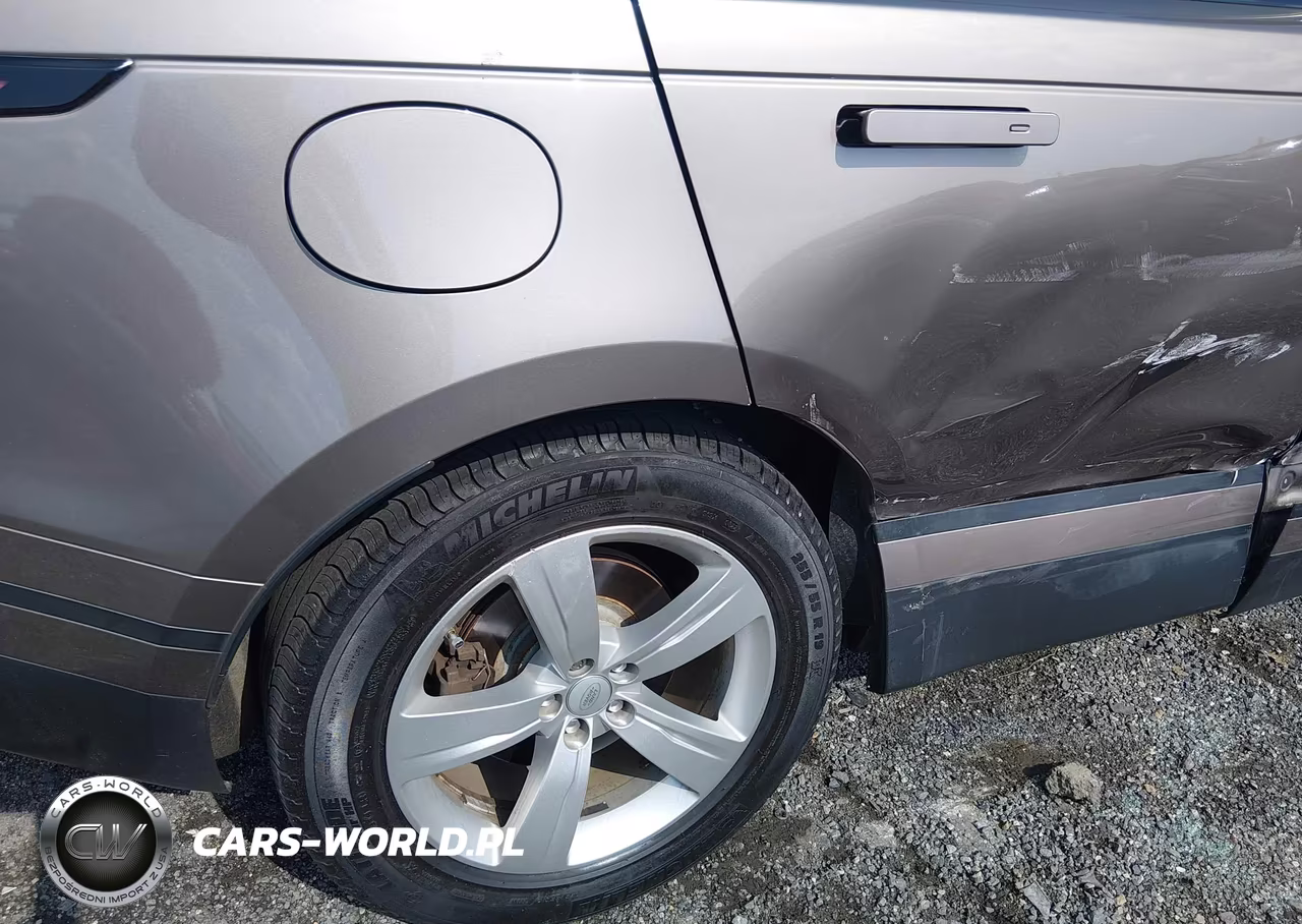 2018 Land Rover Range Rover Velar P250 S VIN:SALYB2RX3JA752496 - 6