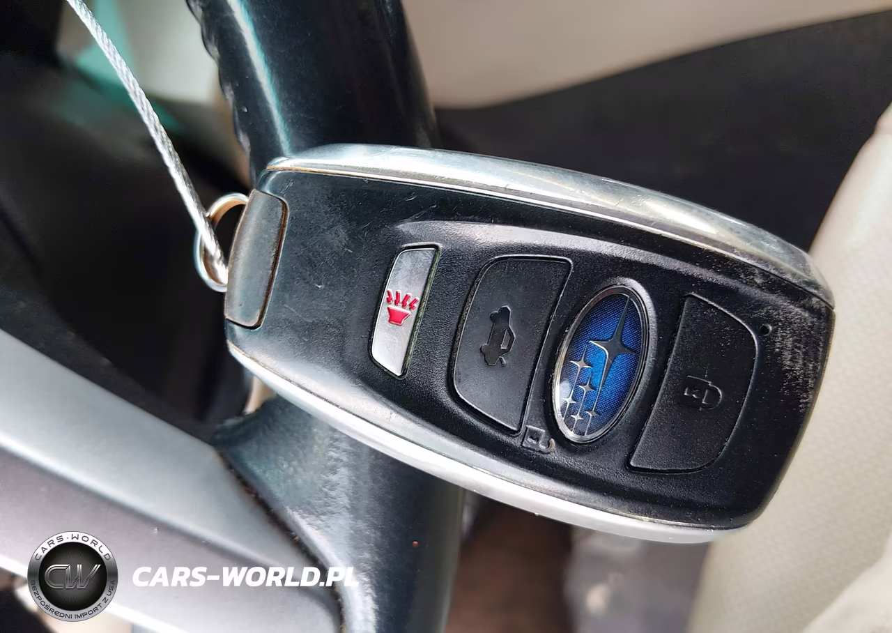 2016 Subaru Outback 2.5I Limited VIN:4S4BSALC2G3204995 - 11