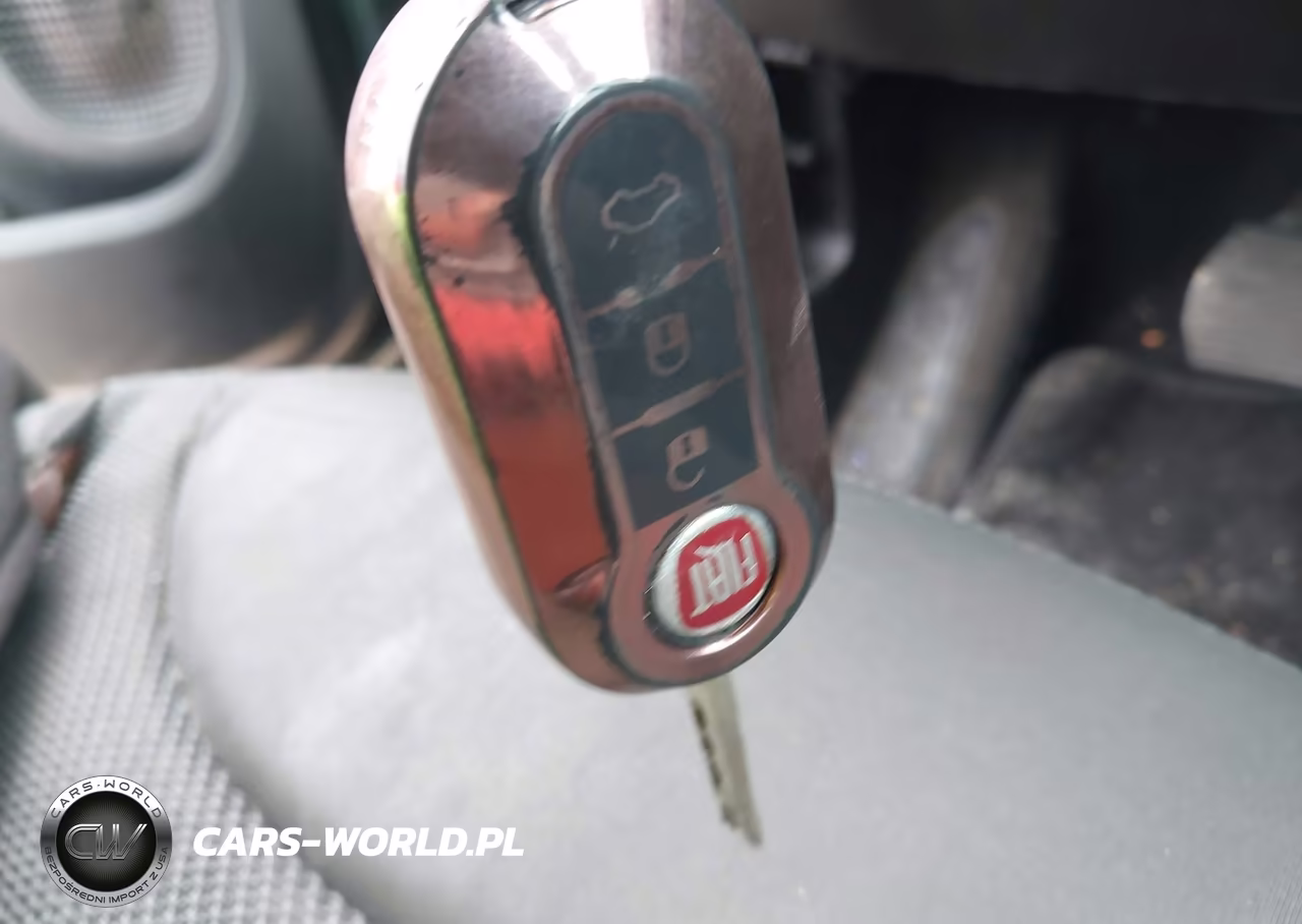 2014 Fiat 500L Trekking VIN:ZFBCFADH3EZ010576 - 11