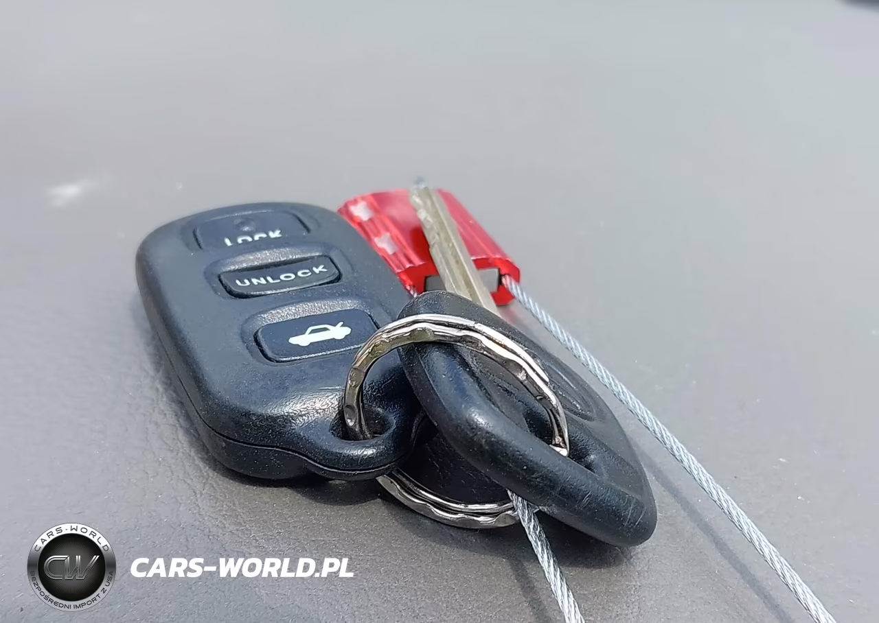 2002 Toyota Camry Le VIN:4T1BE32K02U535556 - 11