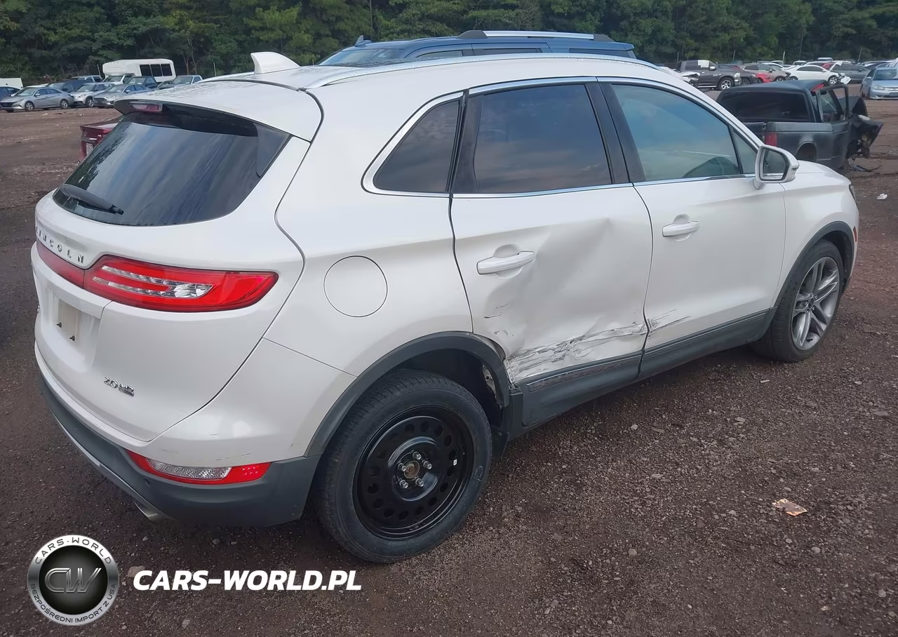 2015 Lincoln Mkc VIN:5LMCJ2A97FUJ36848 - 4