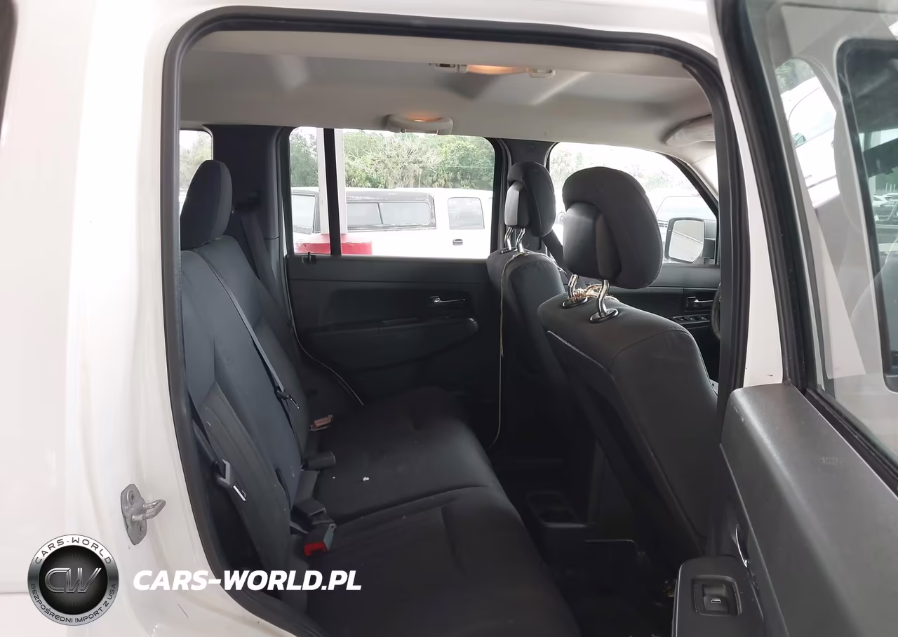 2012 Jeep Liberty Sport VIN:1C4PJMAK6CW111494 - 8