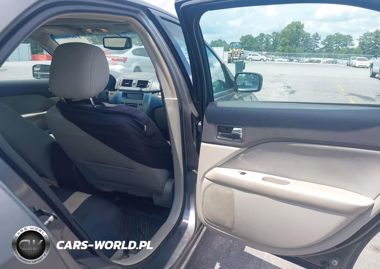2012 Ford Fusion Se VIN:3FAHP0HA8CR115676 - 8