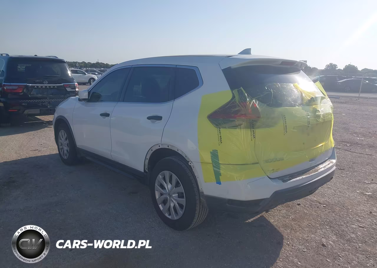 2018 Nissan Rogue S VIN:KNMAT2MT2JP602628 - 3