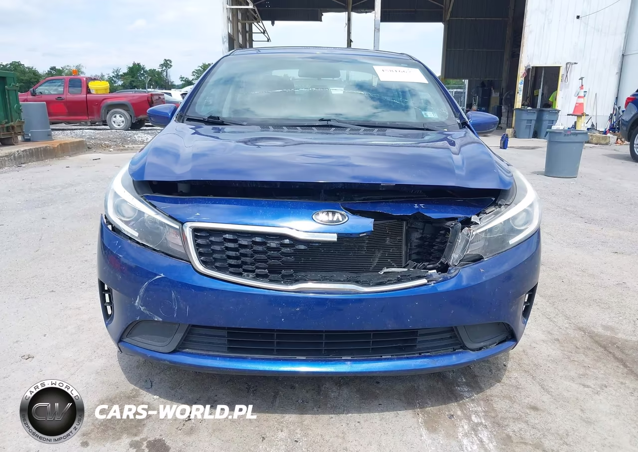 2017 Kia Forte Lx VIN:3KPFK4A76HE051352 - 6