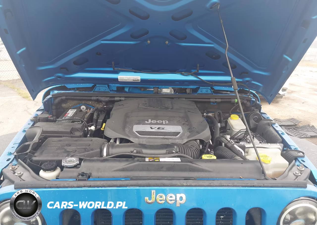 2015 Jeep Wrangler Unlimited Sport VIN:1C4BJWDG7FL522406 - 10