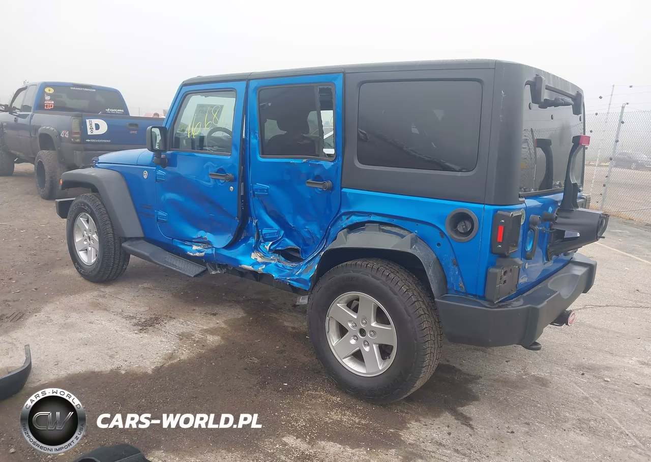 2015 Jeep Wrangler Unlimited Sport VIN:1C4BJWDG7FL522406 - 3