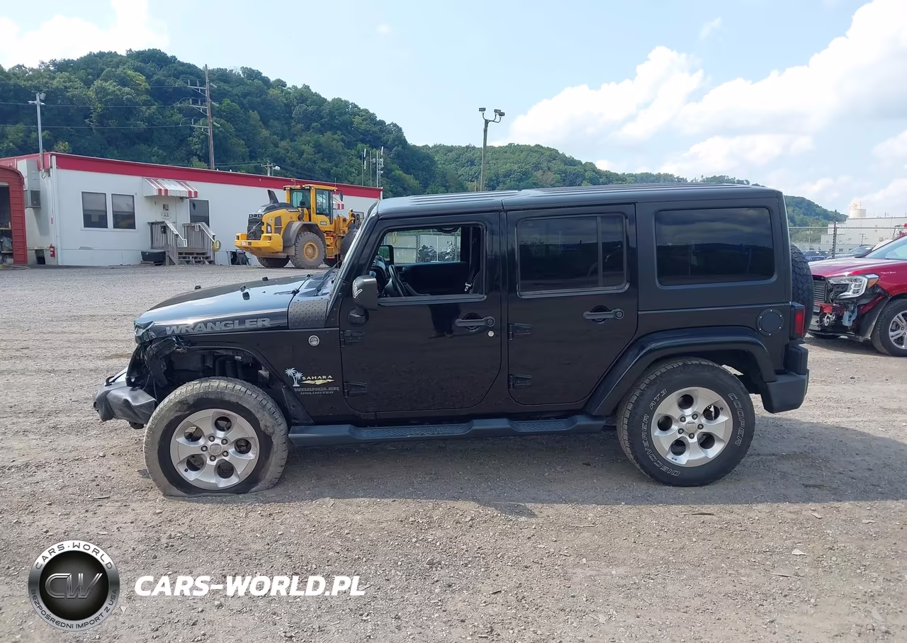 2013 Jeep Wrangler Unlimited Sahara VIN:1C4HJWEG4DL684306 - 15