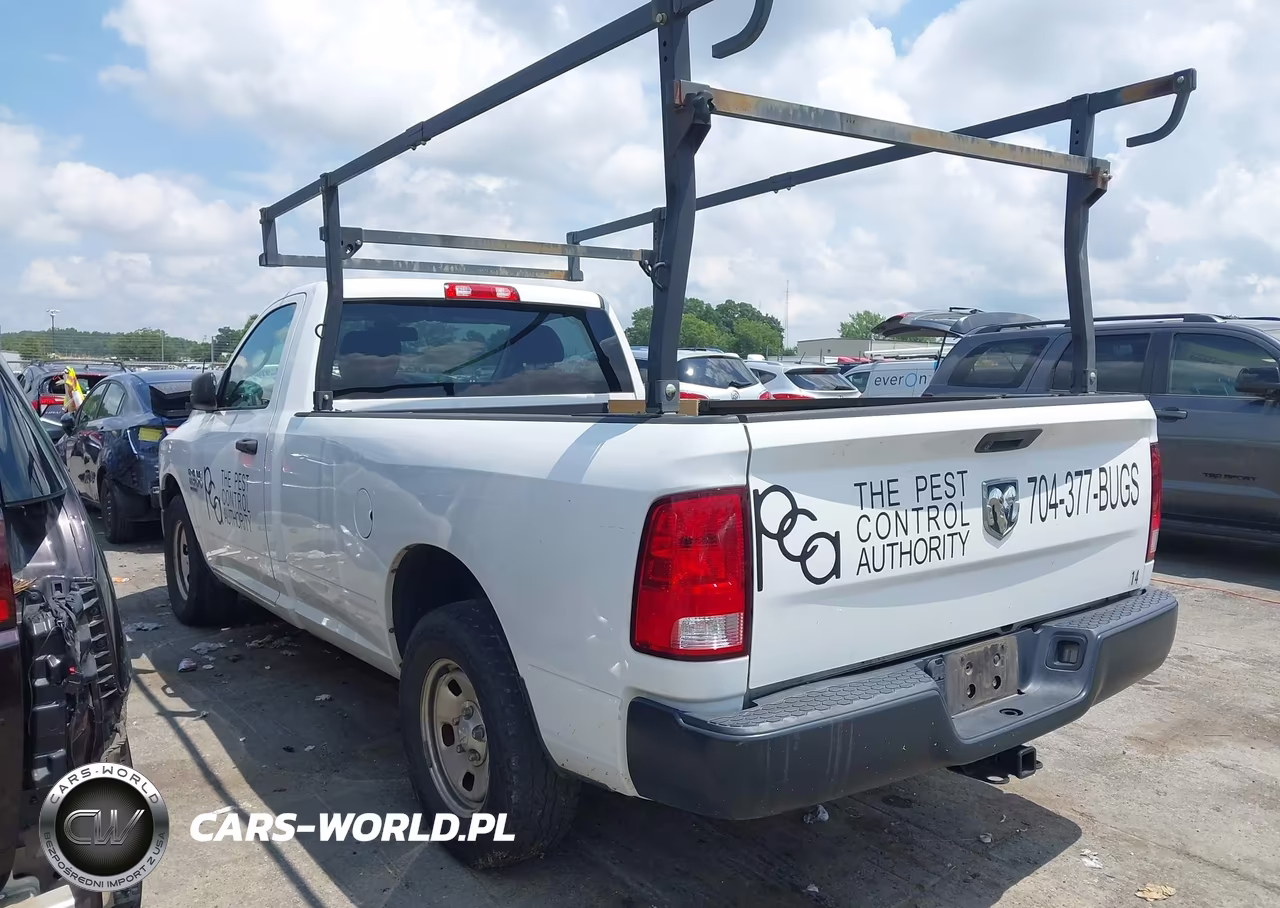 2019 Ram 1500 Classic Tradesman 4X2 8' Box VIN:3C6JR6DG7KG500991 - 3