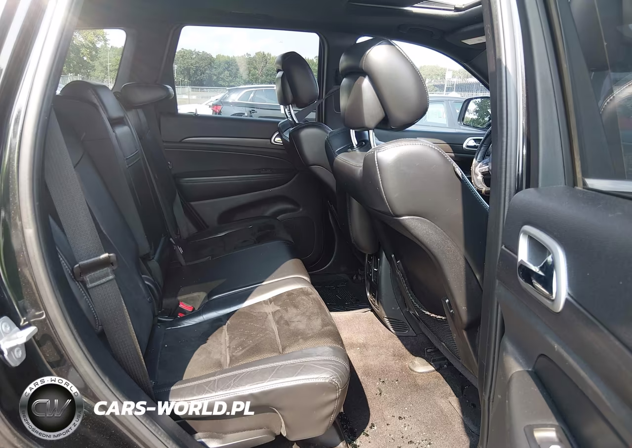 2015 Jeep Grand Cherokee Altitude VIN:1C4RJFAG8FC224773 - 8