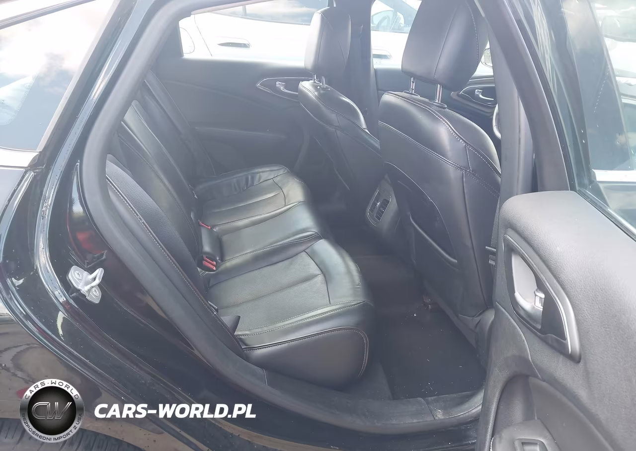 2015 Chrysler 200 C VIN:1C3CCCEG7FN656921 - 8