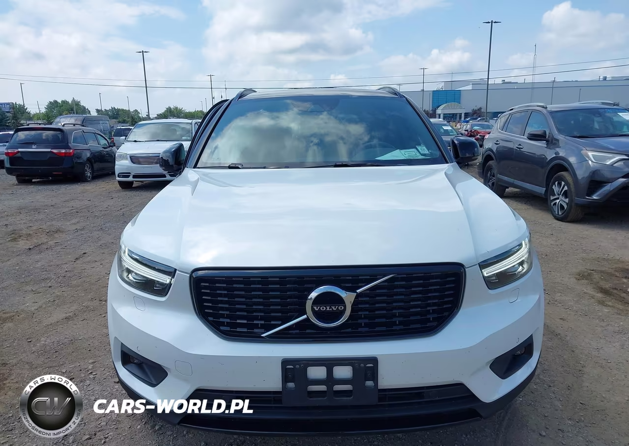 2022 Volvo Xc40 T5 R-Design VIN:YV4162UM3N2742851 - 12