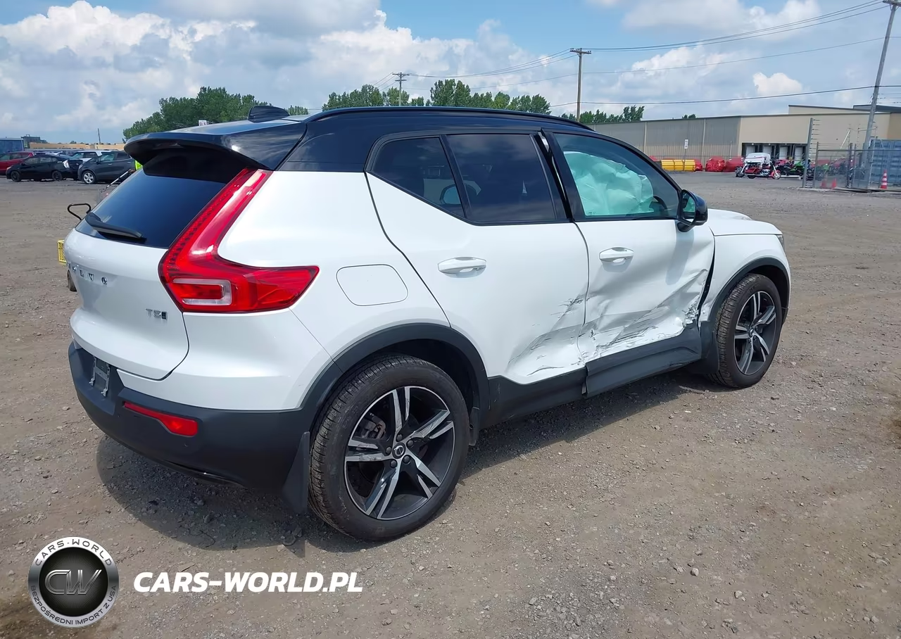 2022 Volvo Xc40 T5 R-Design VIN:YV4162UM3N2742851 - 4