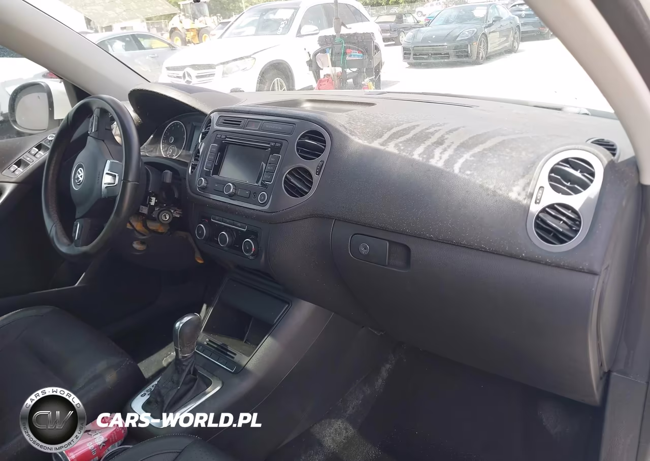 2012 Volkswagen Tiguan Se VIN:WVGAV7AX9CW532872 - 5