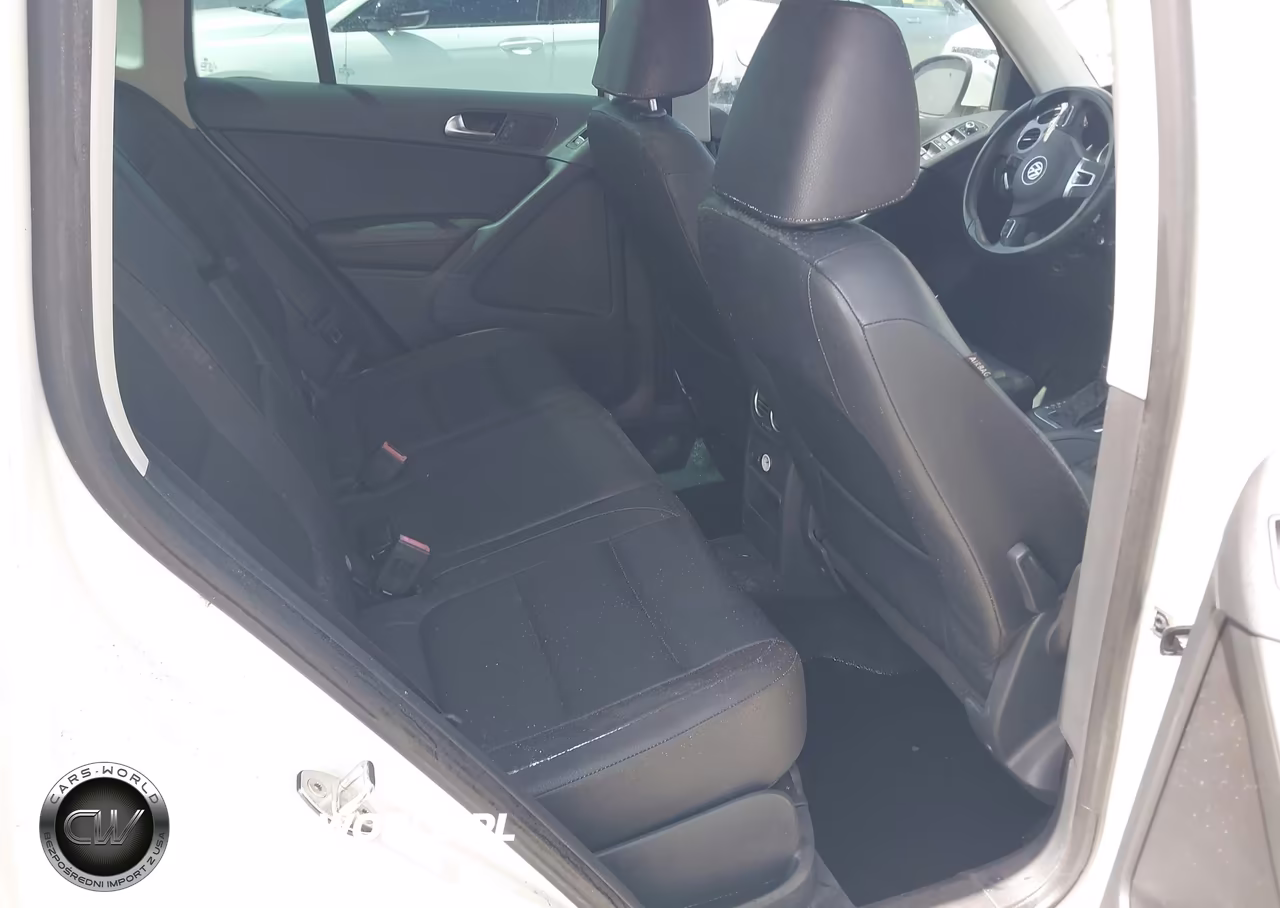 2012 Volkswagen Tiguan Se VIN:WVGAV7AX9CW532872 - 8