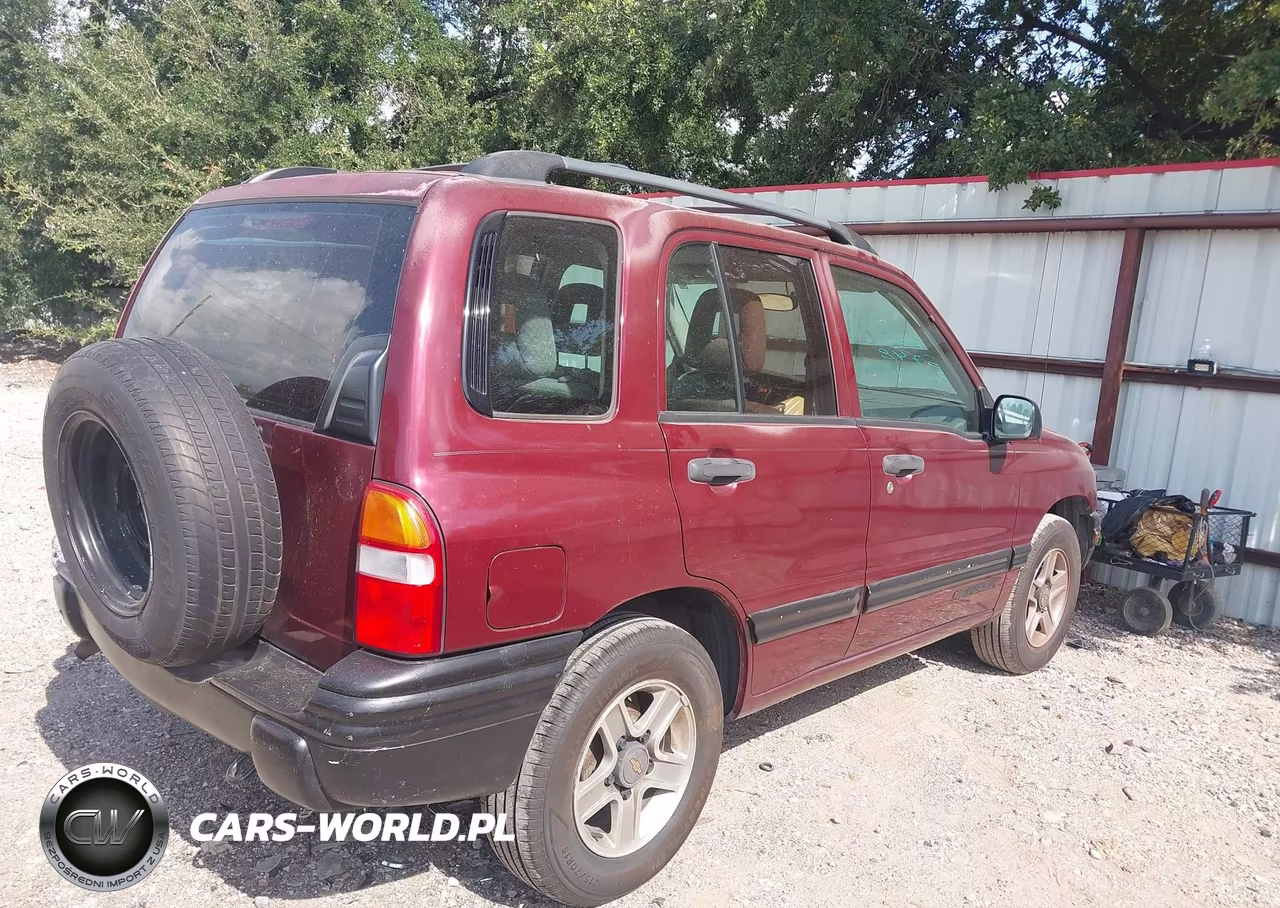 2002 Chevrolet Tracker Hard Top Base VIN:2CNBE13C826924858 - 4