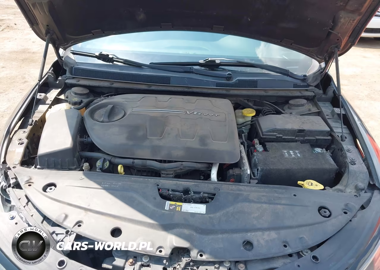 2016 Chrysler 200 S VIN:1C3CCCBG2GN114888 - 10