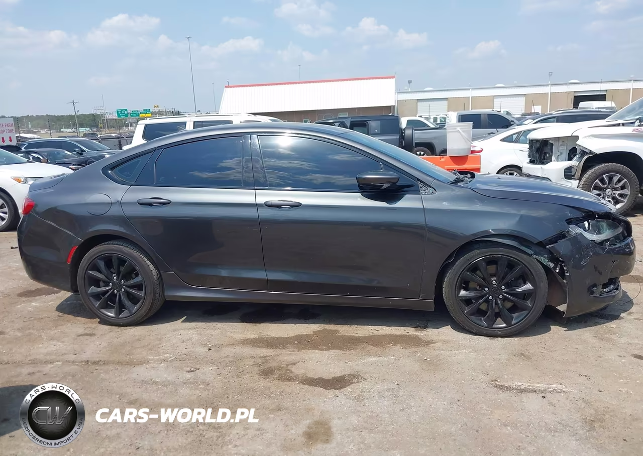 2016 Chrysler 200 S VIN:1C3CCCBG2GN114888 - 13