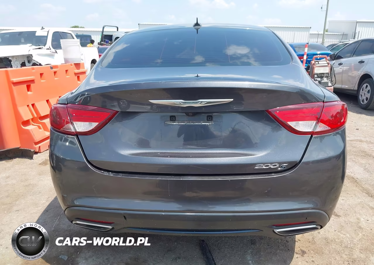 2016 Chrysler 200 S VIN:1C3CCCBG2GN114888 - 16