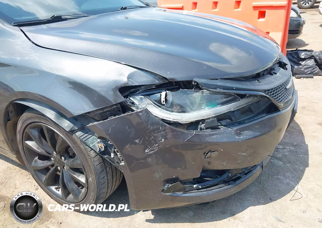 2016 Chrysler 200 S VIN:1C3CCCBG2GN114888 - 6