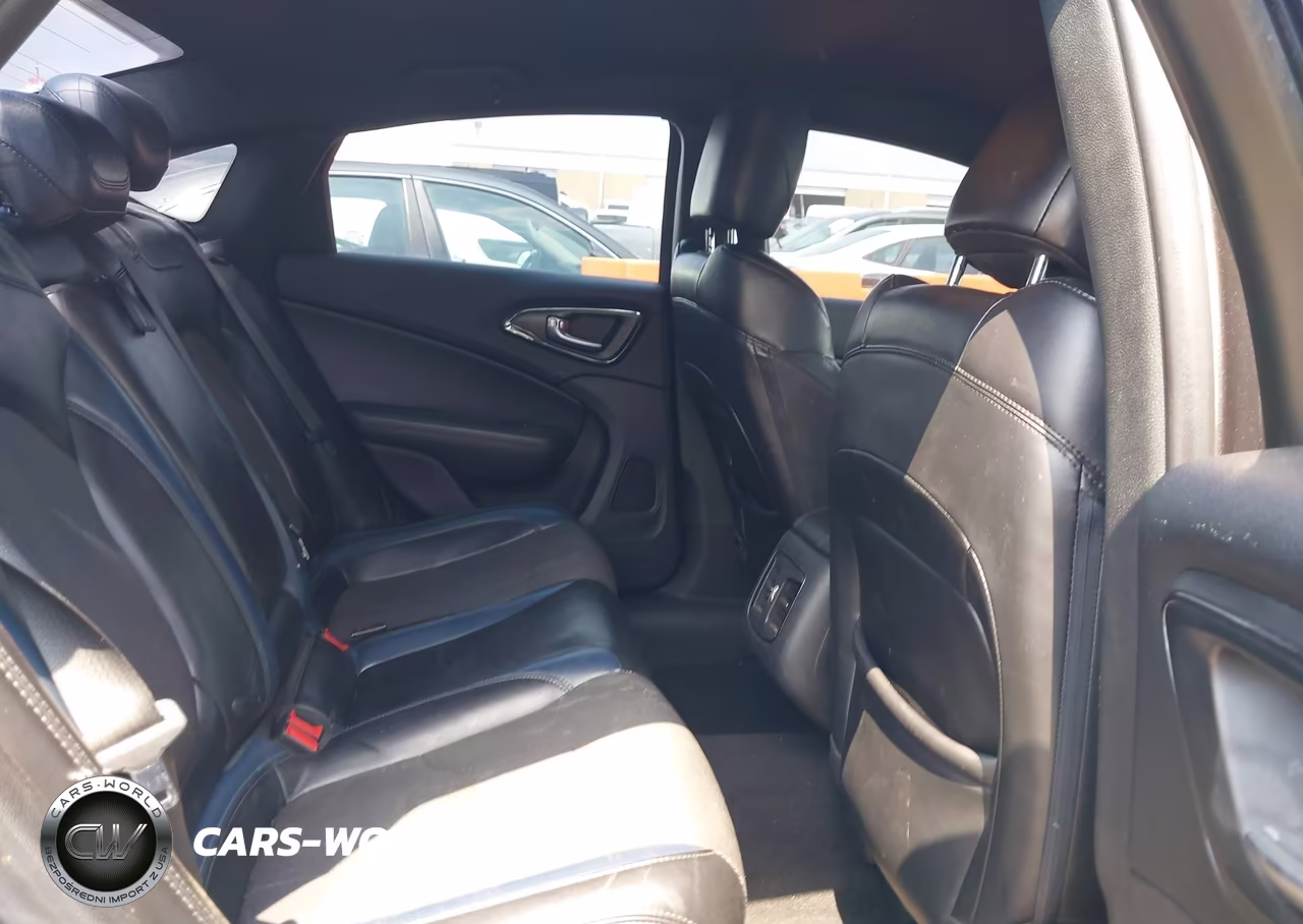 2016 Chrysler 200 S VIN:1C3CCCBG2GN114888 - 8
