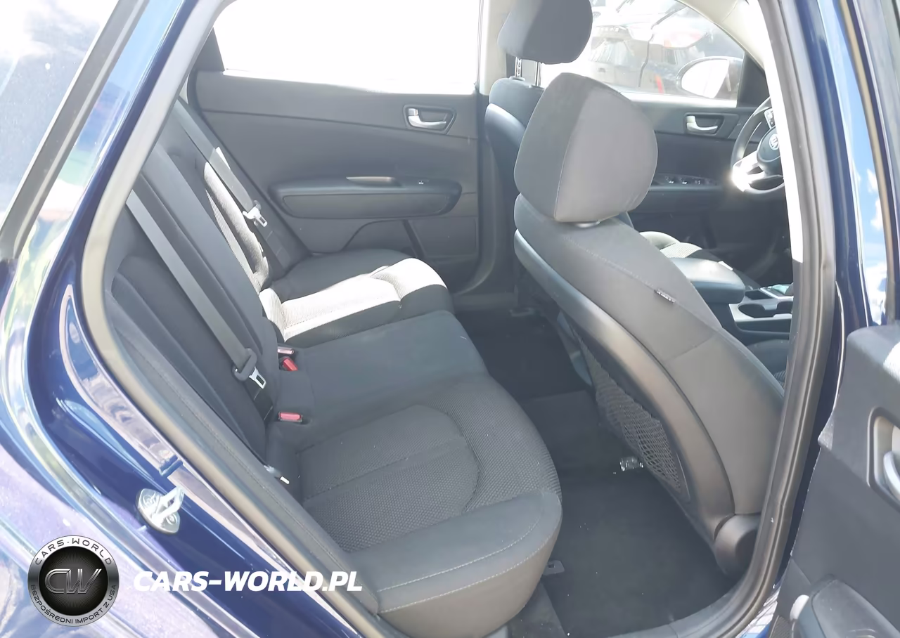 2019 Kia Optima Lx VIN:5XXGT4L30KG363452 - 8