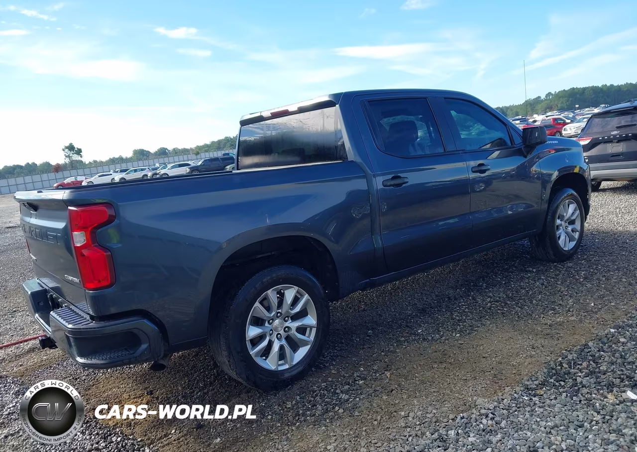 2021 Chevrolet Silverado 1500 2Wd Short Bed Custom VIN:1GCPWBEK2MZ185981 - 4