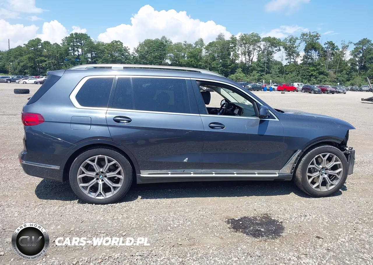 2019 BMW X7 xDrive50I VIN:5UXCX4C57KLS38161 - 13