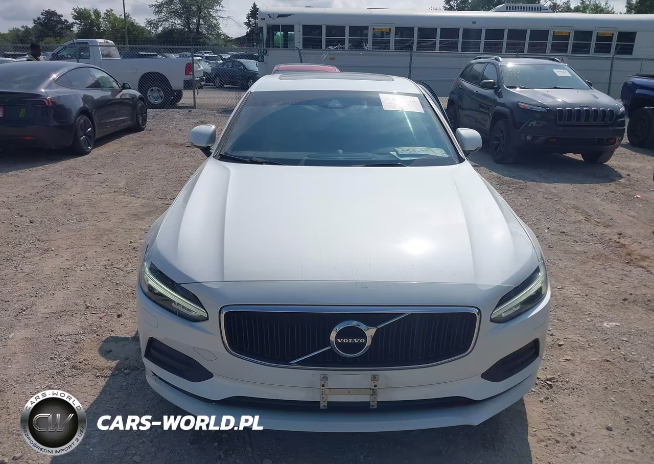 2018 Volvo S90 T5 Momentum VIN:LVY982MK5JP033634 - 12