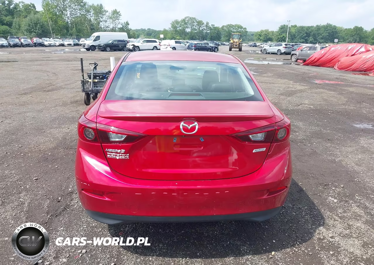 2018 Mazda Mazda3 Touring VIN:3MZBN1V30JM272613 - 16
