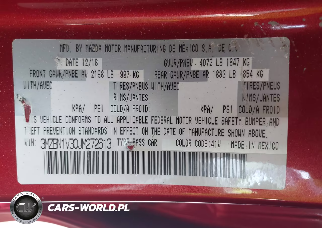 2018 Mazda Mazda3 Touring VIN:3MZBN1V30JM272613 - 9