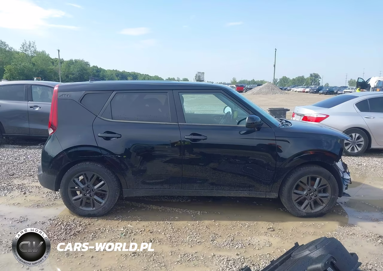 2021 Kia Soul Ex VIN:KNDJ33AU9M7781712 - 14