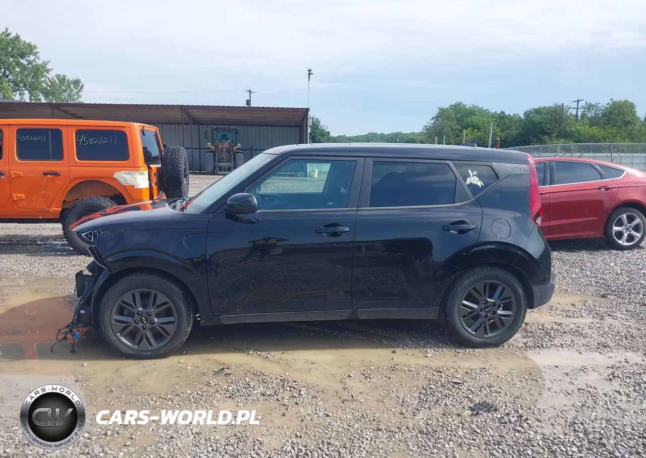 2021 Kia Soul Ex VIN:KNDJ33AU9M7781712 - 15