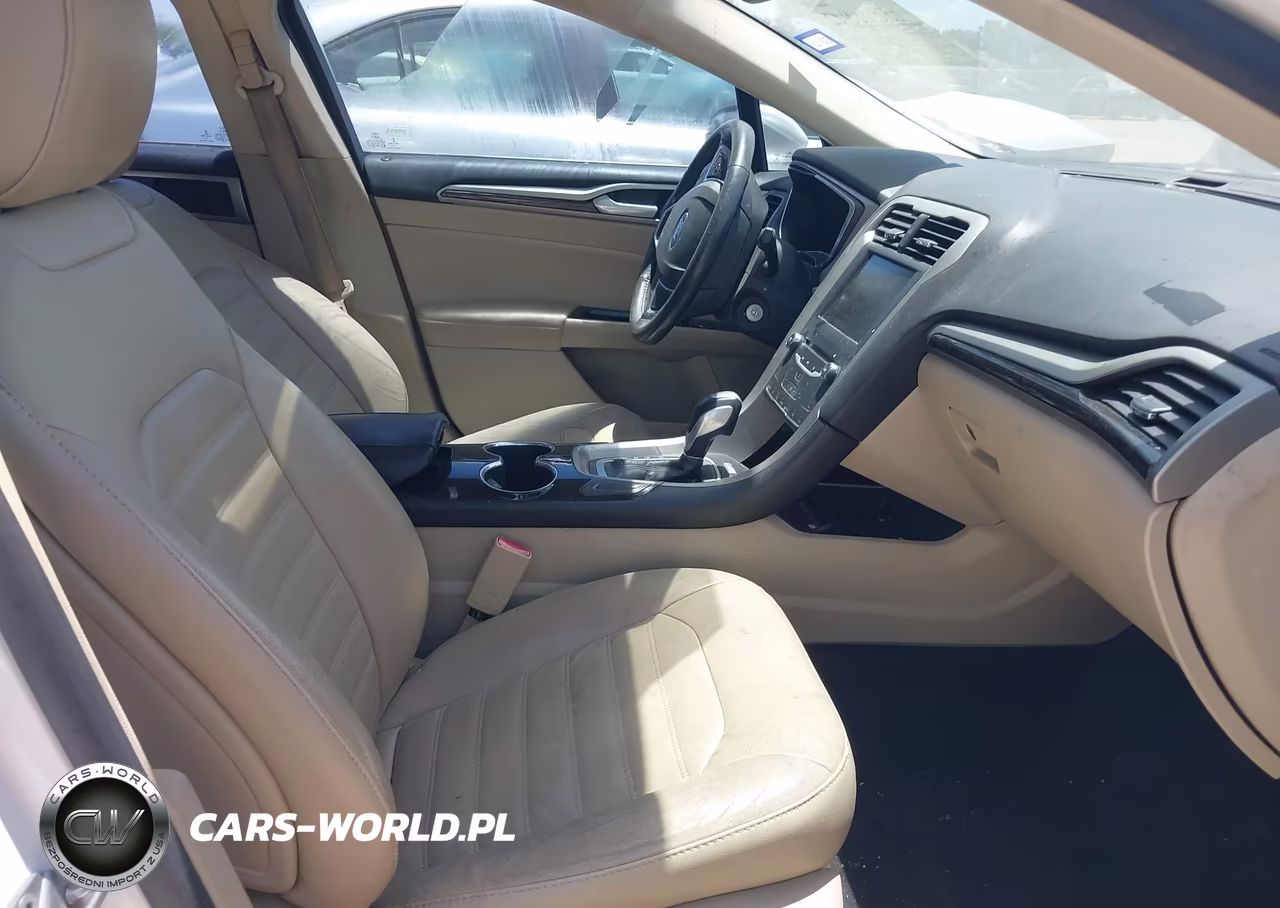 2015 Ford Fusion Se VIN:3FA6P0HD2FR193828 - 5