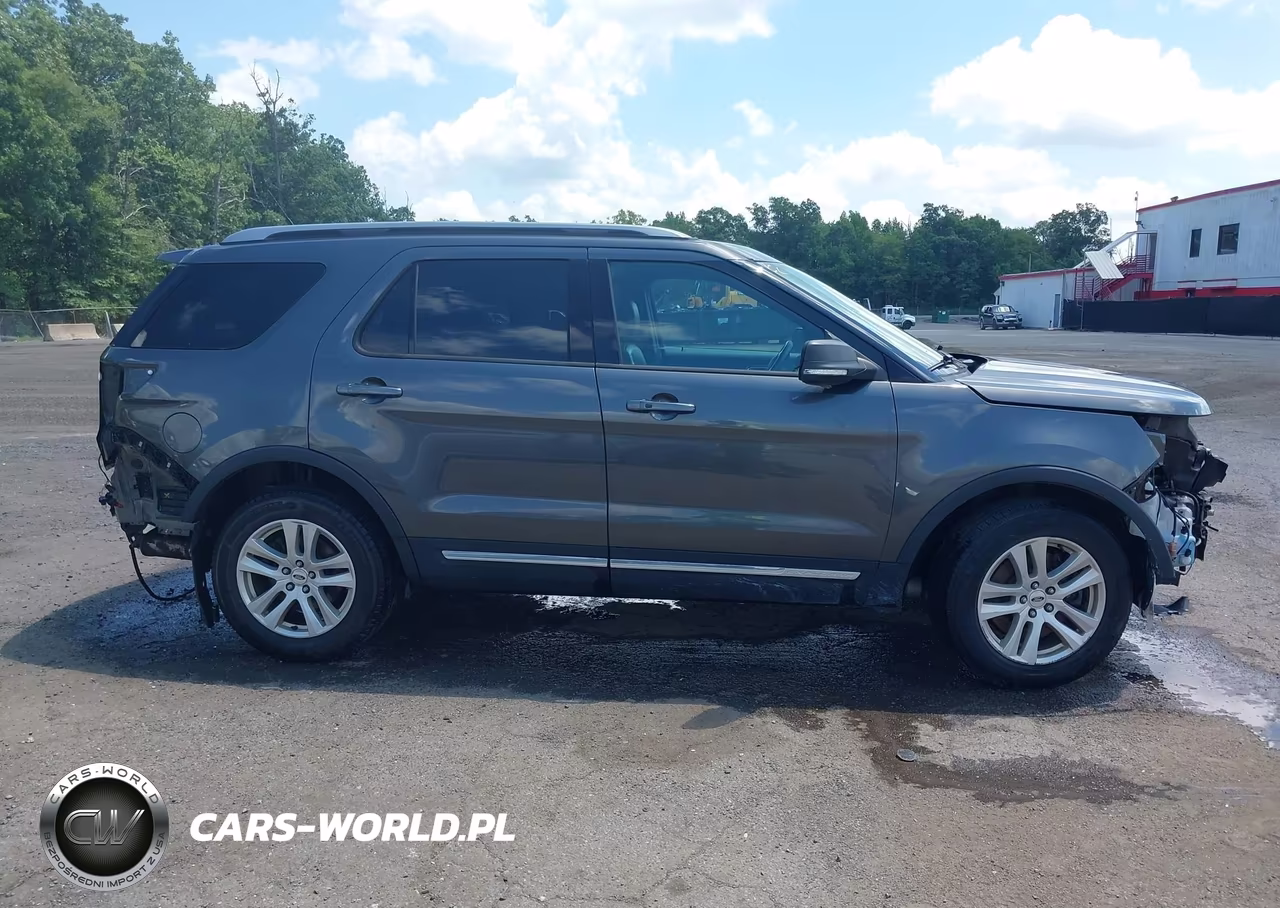 2019 Ford Explorer Xlt VIN:1FM5K8D83KGB03529 - 14