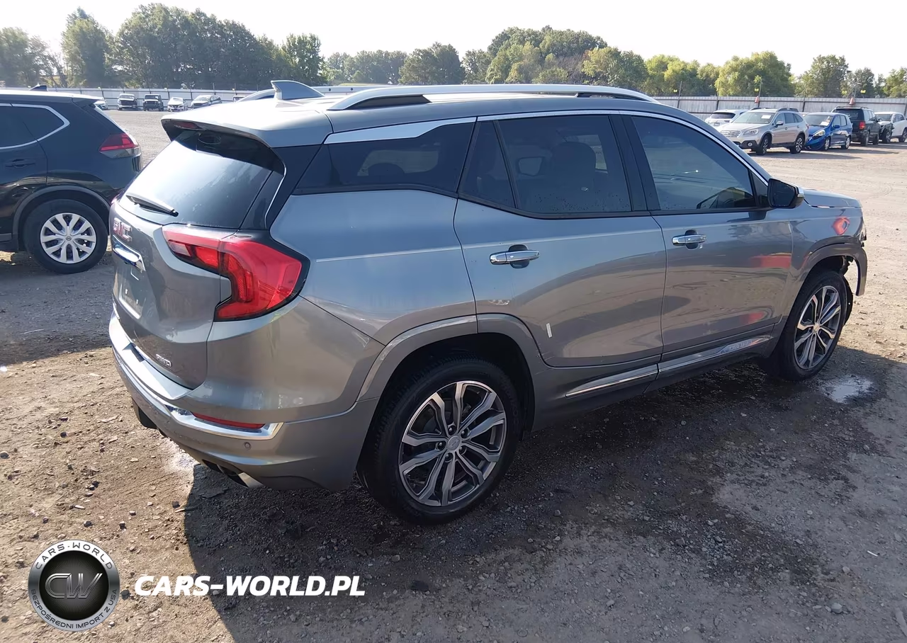 2018 GMC Terrain Denali VIN:3GKALXEXXJL138129 - 4