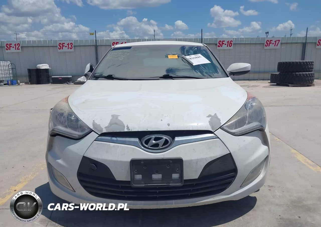 2017 Hyundai Veloster VIN:KMHTC6ADXHU306244 - 11