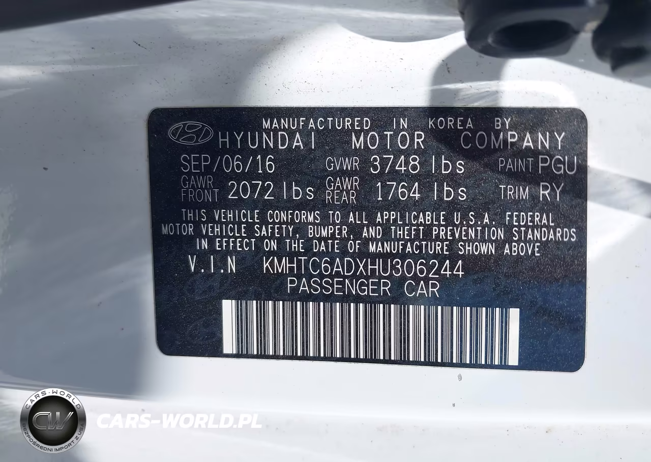 2017 Hyundai Veloster VIN:KMHTC6ADXHU306244 - 9