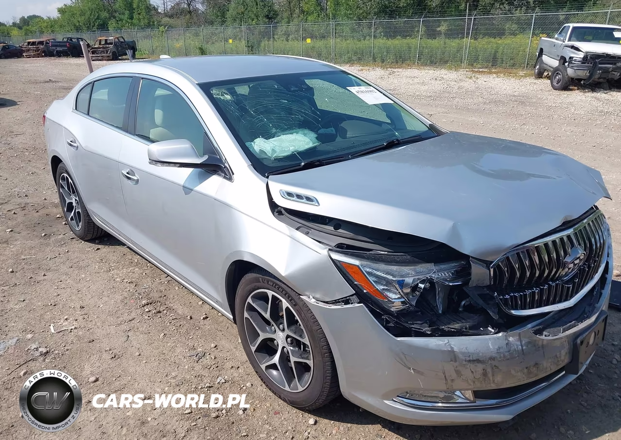 2016 Buick Lacrosse Sport Touring – zdjęcie 1 z 16