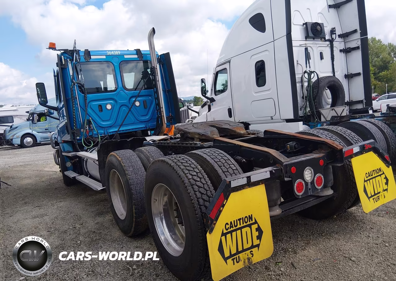 2022 Freightliner New Cascadia 126 VIN:3AKJHLDR3NSLH0929 - 3