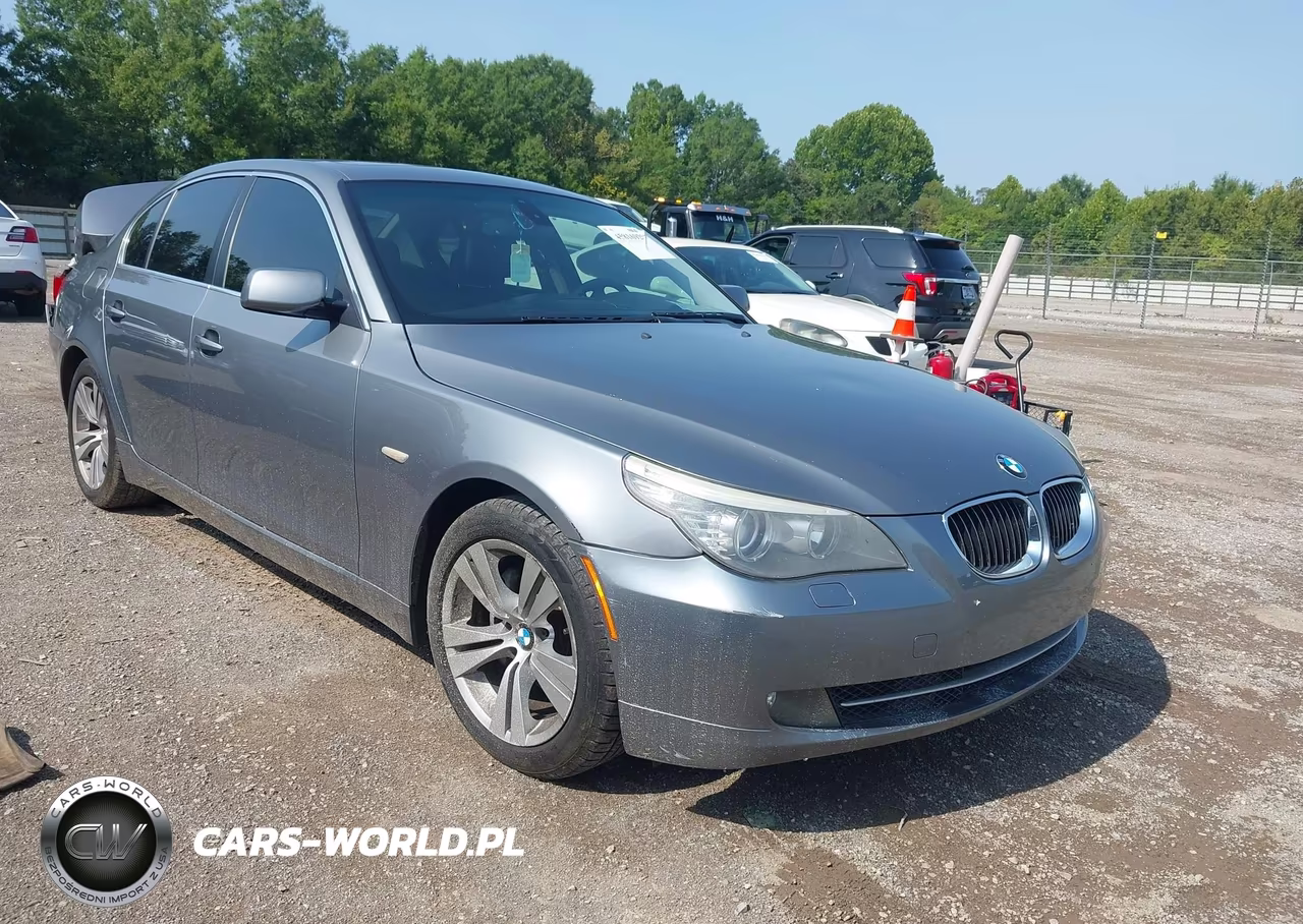 2009 BMW 528I