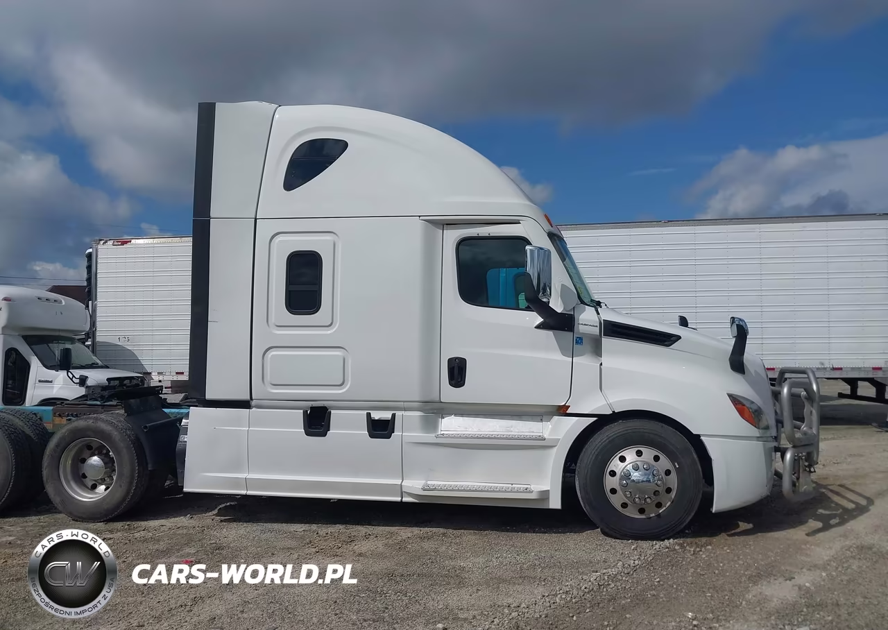 2021 Freightliner New Cascadia 126 VIN:1FUJHHDR3MLMK3964 - 13