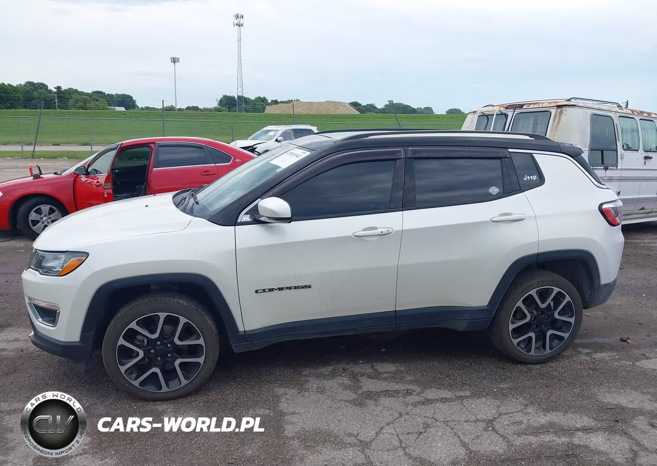 2018 Jeep Compass Limited 4X4 VIN:3C4NJDCB6JT116590 - 14