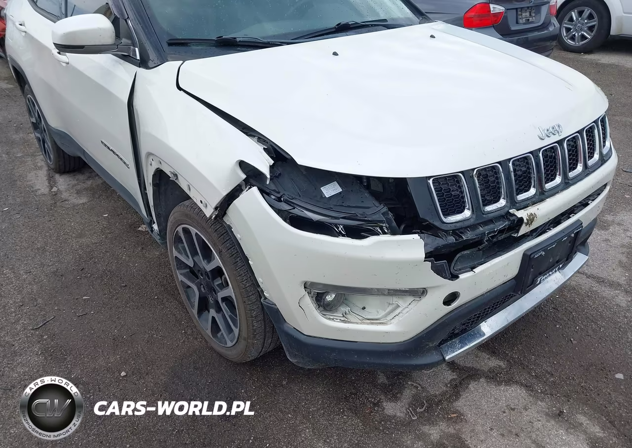 2018 Jeep Compass Limited 4X4 VIN:3C4NJDCB6JT116590 - 6